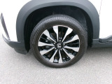 車体にぴったりの純正ホイールです。