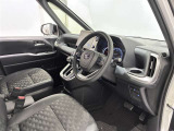 見通しのよいすっきりとした視界で、誰でも運転しやすいです。運転のしやすさは疲れにくさにも繋がりますよ♪