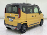 後席&rdquo;両側&rdquo;ワンアクション電動スライドドア装備!インパネのスイッチか車体のボタンをワンプッシュするだけで電動スライド!あまり知られていない事ですが、下り坂で閉める際に速度調整されるので安全なんです
