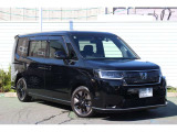 e:HEV SPADA 2.0L e-CVT FF 7人乗り。