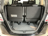 開口部が広くて低いから、重い荷物もスムーズに。毎日の暮らしに寄り添う使い心地を形にしました。荷物を載せるたび、その便利さを実感していただけるはずです。