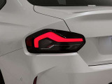 BMW伝統のL字型テールライト