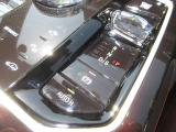 BMW・MINI認定中古車には2年間または1年間の無料保証を付帯。ご購入後も安心して、BMWならではの走りをお楽しみいただけます。