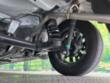 お車を安心してお乗りいただく為には、足回りの定期点検が欠かせません。サービスサポート(有償保証)では無料点検もご提供しており、安心のカーライフをお過ごしいただけるサポート体制が整っています。