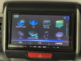 DVD/CD再生のほかにもフルセグTV、ミュージックサーバー、Bluetooth連携機能も装備されとっても便利です!