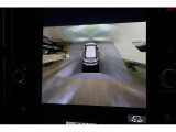真上からの視点で車を見ることができます。