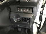 当店3階PDIセンターによる室内ルームクリーニング・除菌を全車に実施!オプションにてボディーコーティングも格安で施工致します★