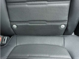 ◆ISOFIX◆シートベルトいらずでチャイルドシートと固定金具を連結するだけでガッチリ固定できます。