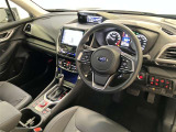 分かりやすく操作しやすい運転席まわりです☆