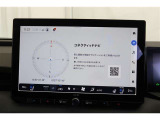 【ディスプレイオーディオ(コネクティッドナビ対応)】T-Connect契約をご契約いただくとセンター通信型ナビゲーションがご利用可能です。便利な機能が色々ございますので、スタッフにご確認ください。