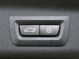 BMWライフをさらに素晴らしいものにするために、BMWカードもご用意しております。ご利用金額1,000円ごとに1ポイントたまります。BMW正規ディーラーでのご利用につきましてはポイントが2倍になります。