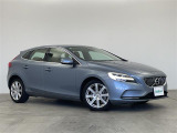 ボルボ V40