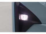 「LEDフォグランプ」も装備、霧などの悪天候時の夜間視界をサポート、「LEDライナー」も装備、昼間の周りから自車への視認性も高めてくれるアイテムです