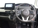 運転席廻りです。