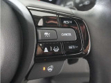 ◆アダプティブクルーズコントロール◆予め設定した車速内でクルマが自動的に加減速。前走車との適切な車間距離を維持しながら追従走行します。【LKAS】車線維持支援システムでステアリング操作を支援。
