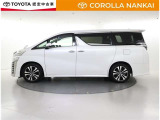 両側パワースライドドア付きだから、狭い駐車スペースなどでの 乗り降りラクラク!小さなお子さまのいるご家庭には嬉しい装備。