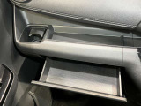 上下に収納があるので常備しておきたい小物も収納出来ます