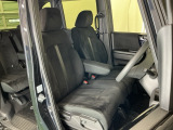 当車両は、次のお客様に気持ちよくお乗りいただくため、専門スタッフによる【徹底シートクリーニング】を施工済みです!