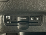 【ETC車載器】もはや必須アイテムのETCを搭載!高速道路のご利用時にとても便利!わずらわしい料金所での現金支払いが不要となりスムーズに通過できます♪