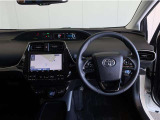 見通しのよいすっきりとした視界で、誰でも運転しやすいです。運転のしやすさは疲れにくさにも繋がりますよ♪
