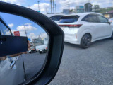 後方の死角にいる車も検知出来ます♪