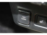 インパネの下方に「アクセサリー12V電源ソケット」もあります