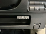 ここにETC付いております。高速道路の料金所もスイスイ♪ ETCカードの申し込みは日産カードがおすすめ!!!「安心」「おトク」「便利」で皆さまのカーライフをサポートする特典満載のカードです。