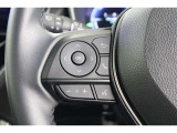 ステアリングスイッチでオーディオの操作が可能です