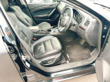 当店では軽自動車から普通車まで幅広くオールメーカーの車種・色・グレードを豊富に揃えております。