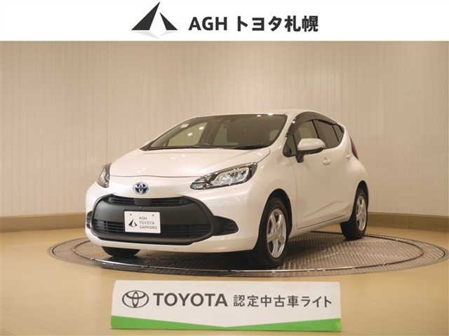 アクア 1.5 X E-Four 4WD 