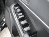◆パワーウィンドウスイッチ◆運転席から全席の窓の開閉操作を行うことが出来いつでも換気ができます!