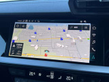 ●MMIナビゲーション『高解像度カラーディスプレイに、Bluetooth(R)接続によるハンズフリー通話機能を搭載しています。』