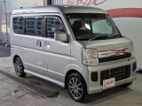 弊社は各メーカーの福祉車両販売に伴い整備も行っております。福祉装置の整備ノウハウもございますのでご購入後のアフター、整備もお任せ下さい☆