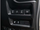 電動のスライドドアで楽々スムース!運転席からも開閉の操作もできます♪キーのスイッチひとつで自動開閉できる便利な機能もついてます♪