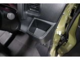 運転席カップホルダーです。