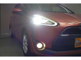 話題のLEDヘッドランプが採用されております! 省電力で長寿命、しかもとても明るく熱くなりにくい性質を持ったライトになります。虫も寄ってきにくい性質も持っております。