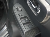 ◆パワーウィンドウスイッチ◆運転席から全席の窓の開閉操作を行うことが出来いつでも換気ができます!