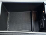 車両の詳細、ご質問につきましては、弊社営業スタッフまでお気軽にご連絡下さいませ。遠方のお客様には実車の詳細画像送信も承ります。お客様からのお問合せをお待ち致しております。無料ダイヤル 0078-6002-028023