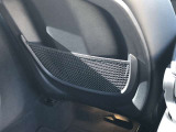 車両の詳細、ご質問につきましては、営業スタッフまでお気軽にご連絡下さいませ。遠方のお客様には実車の詳細動画送信も承ります。お問合せをお待ち致しております。