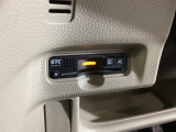 ETC付いてます。ETCが使用可能な道路通行料はキャッシュレスでスマートに走行できます。再セットアップして納車致します。