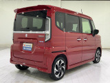 後席&rdquo;両側&rdquo;ワンアクション電動スライドドア装備!インパネのスイッチか車体のボタンをワンプッシュするだけで電動スライド!あまり知られていない事ですが、下り坂で閉める際に速度調整されるので安全なんです