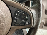 クルーズコントロールを装備しています。高速道路などで一定の速度で走ってくれるので運転が楽ですよ!速度を設定できますので、スピードの出しすぎにも注意できます。