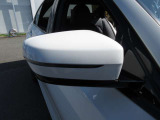 外装はもちろんのこと、内のクリーニングも徹底。中古車を感じさせない美しいコンディションでお渡しいたします。