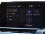 CD・DVD(再生機能)・ブルートゥース等を使用することができます。