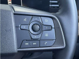 ステアリングスイッチで、オーディオ操作、メーター内の情報の切り替えが可能に!わき見運転をせずに、快適な運転が出来ますよ♪