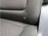 ◆ISOFIX◆シートベルトいらずでチャイルドシートと固定金具を連結するだけでガッチリ固定できます。