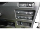 デリカミニ T プレミアム 4WD 