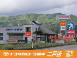 広々とした展示場で、皆様のご来店をスタッフ一同心よりお待ちしております。気になる点がございましたらお気軽にどうぞ!