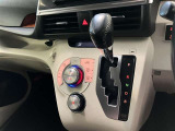 シフトレバー周り操作部です