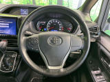 【ステアリングスイッチ】運転中、前方から目線をそらすことなく、オーディオ等の操作が可能な便利機能!安心&快適なドライブを演出してくれます♪